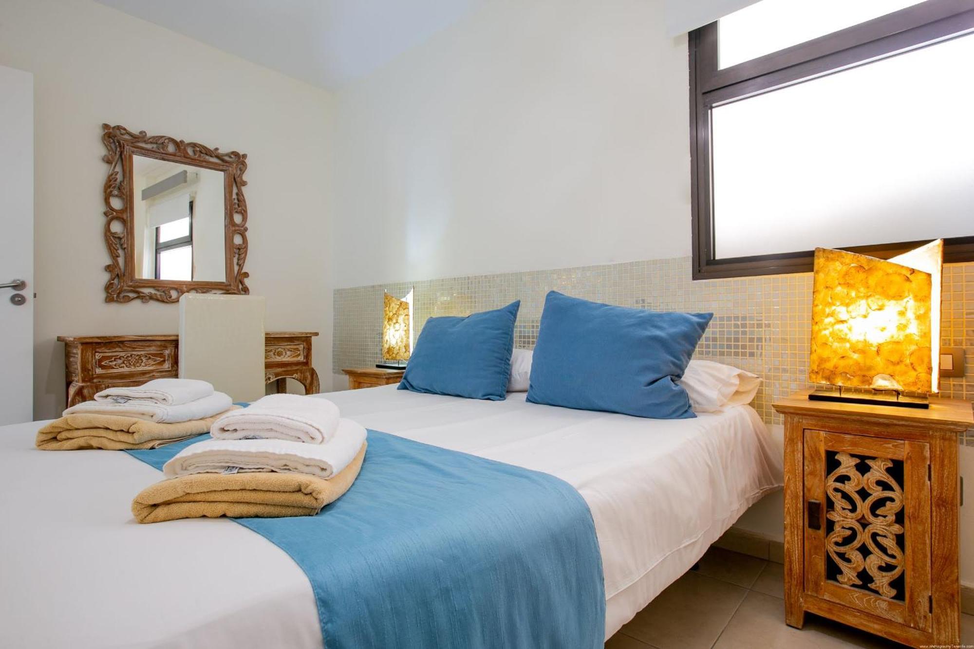אדחה Apartments La Caleta Sunrises מראה חיצוני תמונה