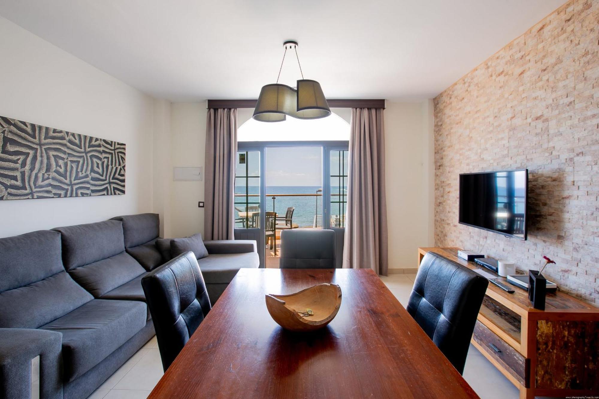 אדחה Apartments La Caleta Sunrises מראה חיצוני תמונה