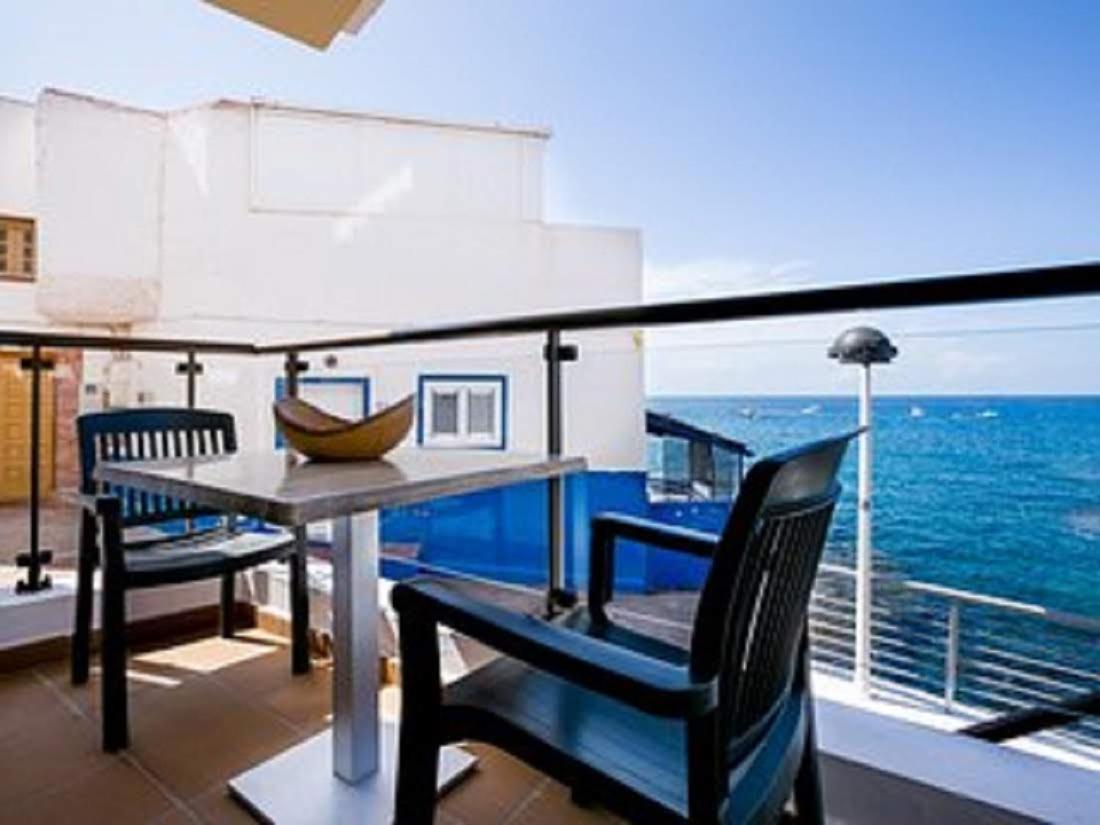אדחה Apartments La Caleta Sunrises מראה חיצוני תמונה