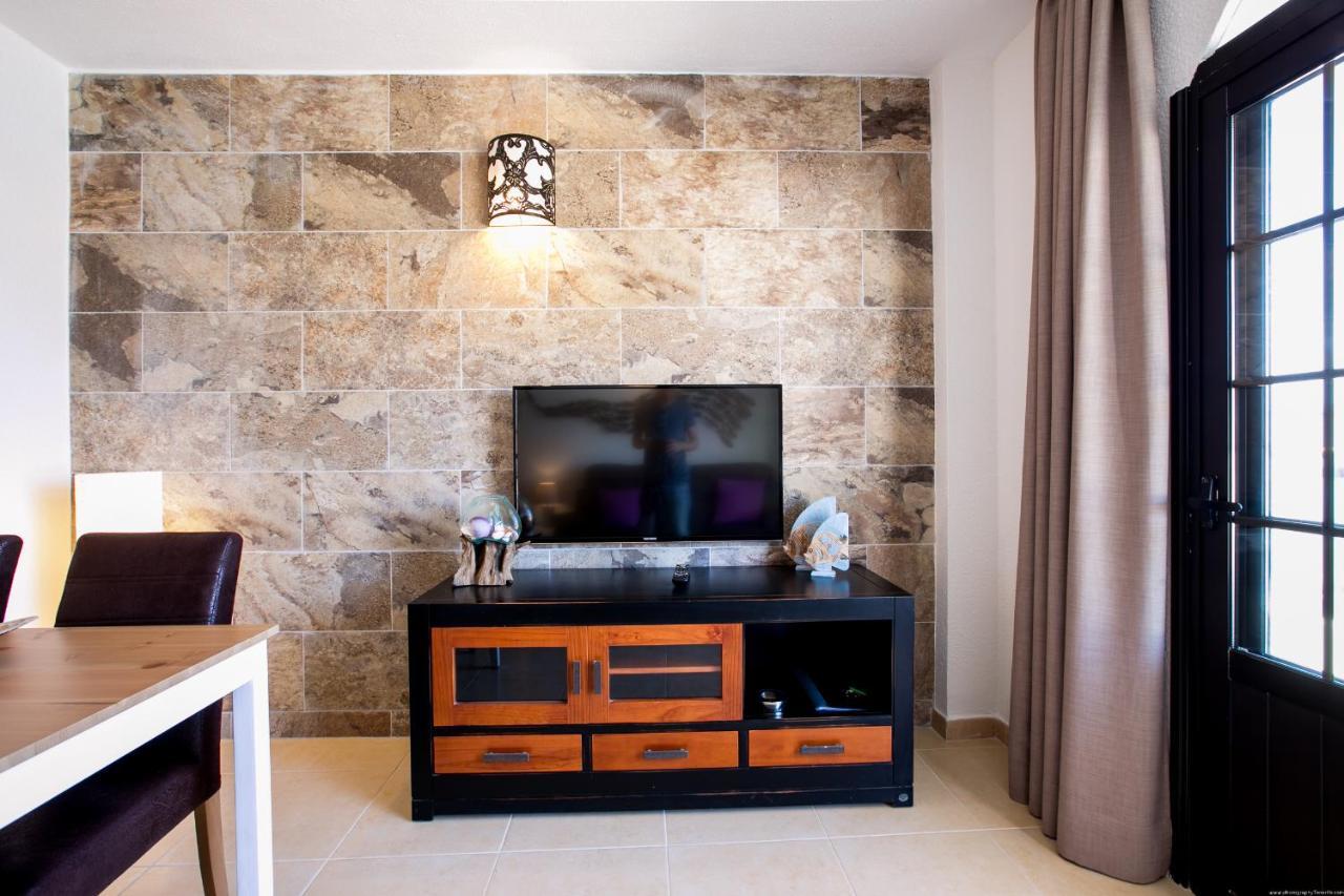 אדחה Apartments La Caleta Sunrises מראה חיצוני תמונה