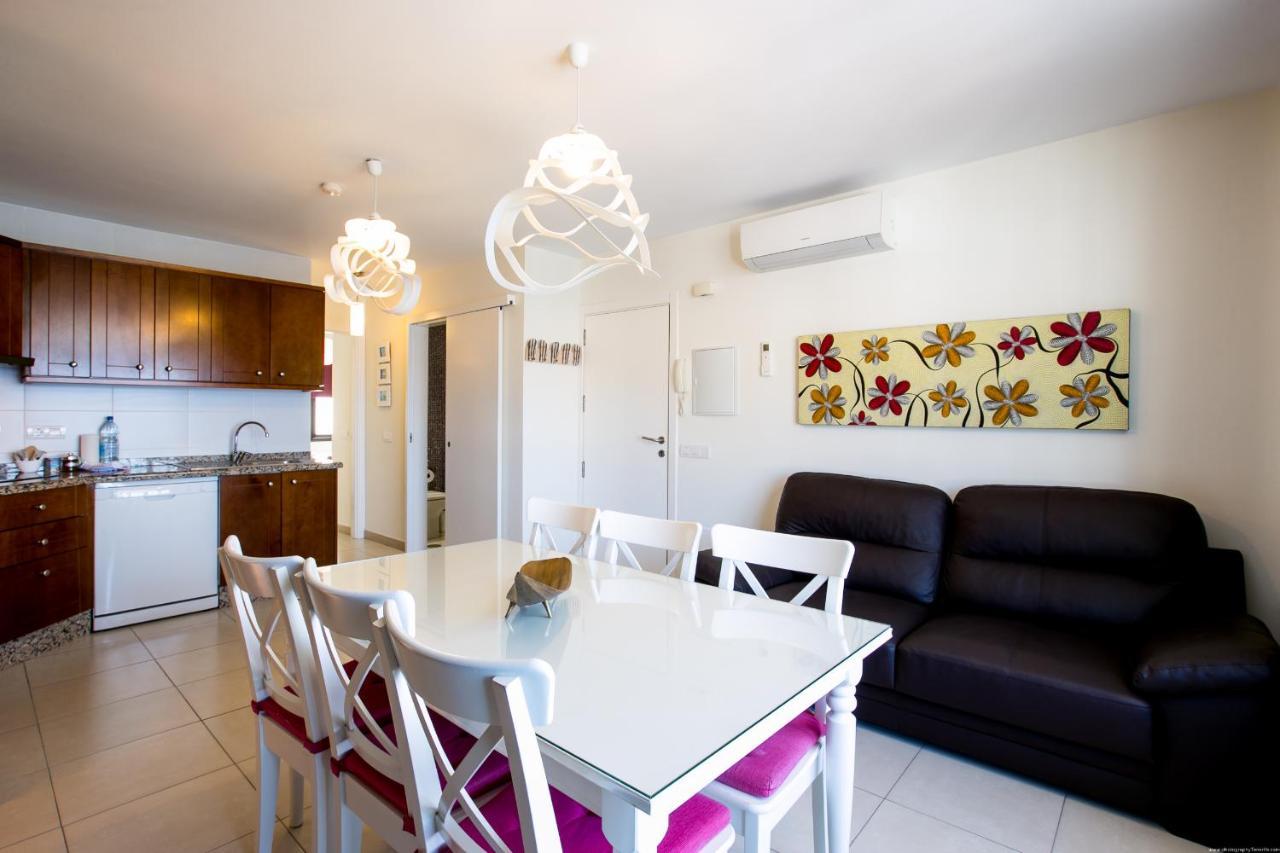 אדחה Apartments La Caleta Sunrises מראה חיצוני תמונה